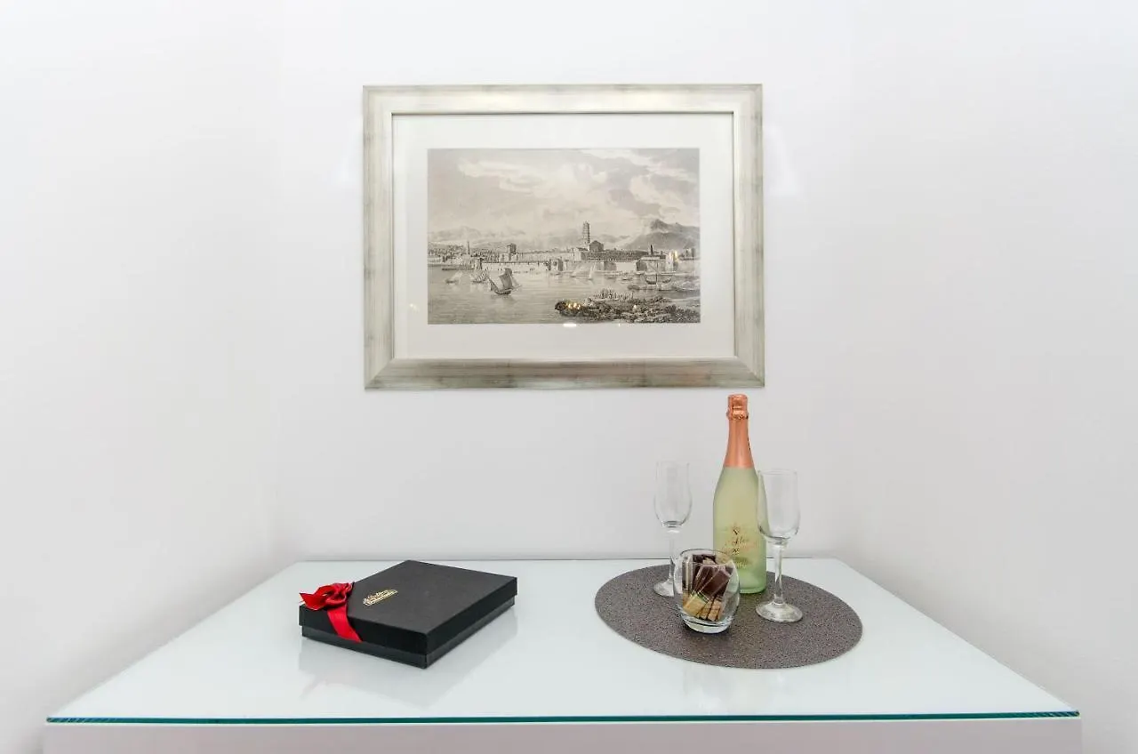 Apartment Luxury Center Split 0*,  Chorvatsko